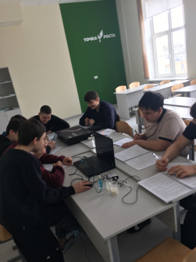 В "Точке роста" профильной смены 