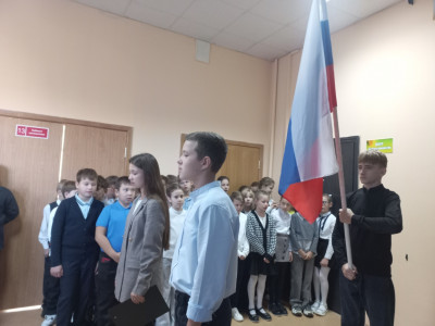Начинаем школьную неделю