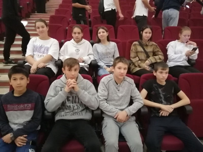 Поход в театр.