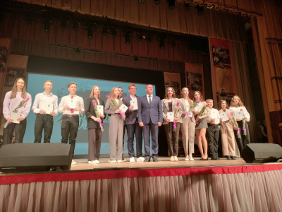 Состоялась торжественная церемония открытия городской Галереи Почета
