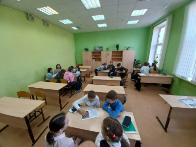В ГБОУ ООШ №2 прошли уроки по "Финансовой безопасности".